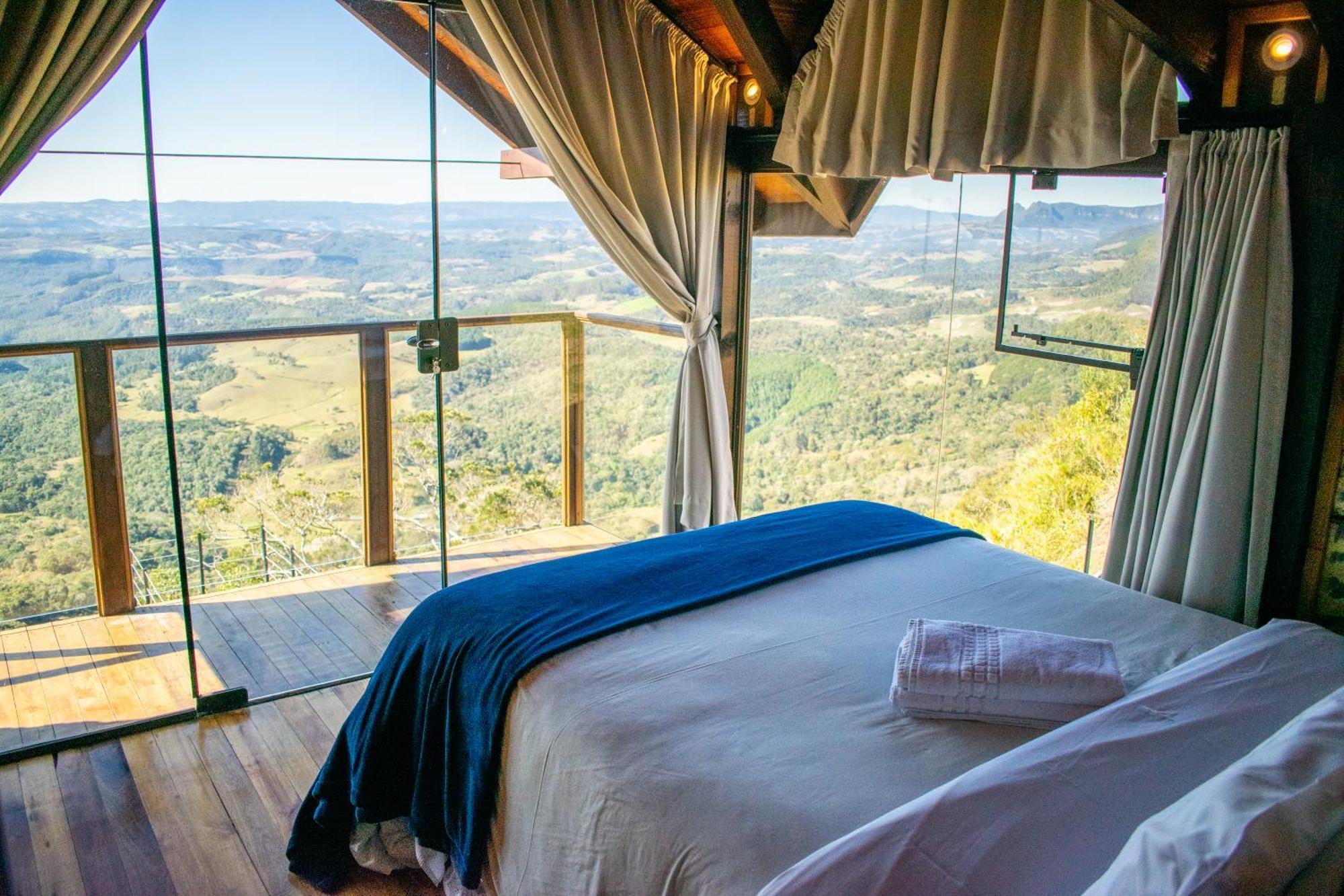 Caminho Das Nuvens - Cabanas De Montanha Бон-Ретиру Экстерьер фото