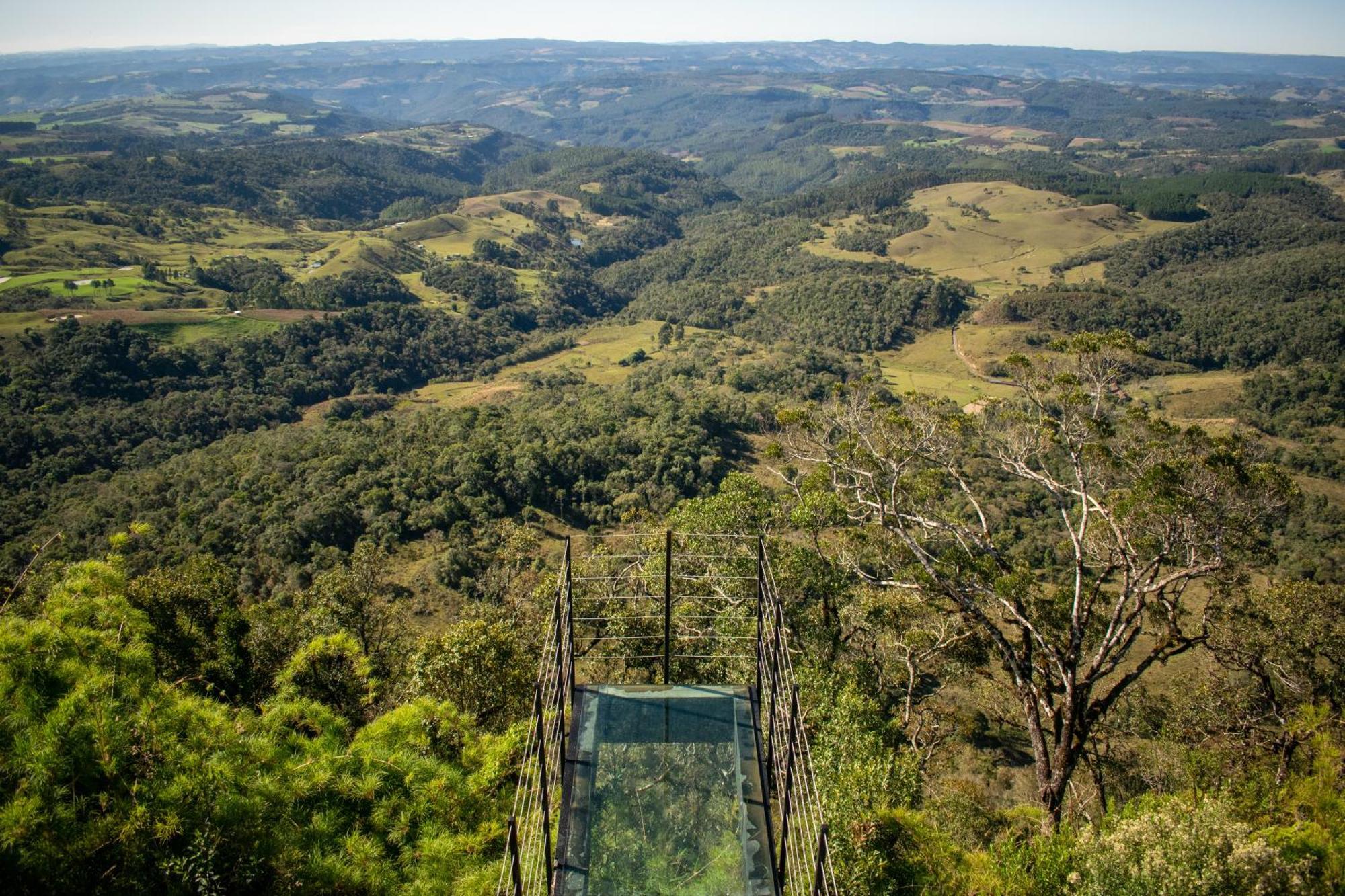 Caminho Das Nuvens - Cabanas De Montanha Бон-Ретиру Экстерьер фото